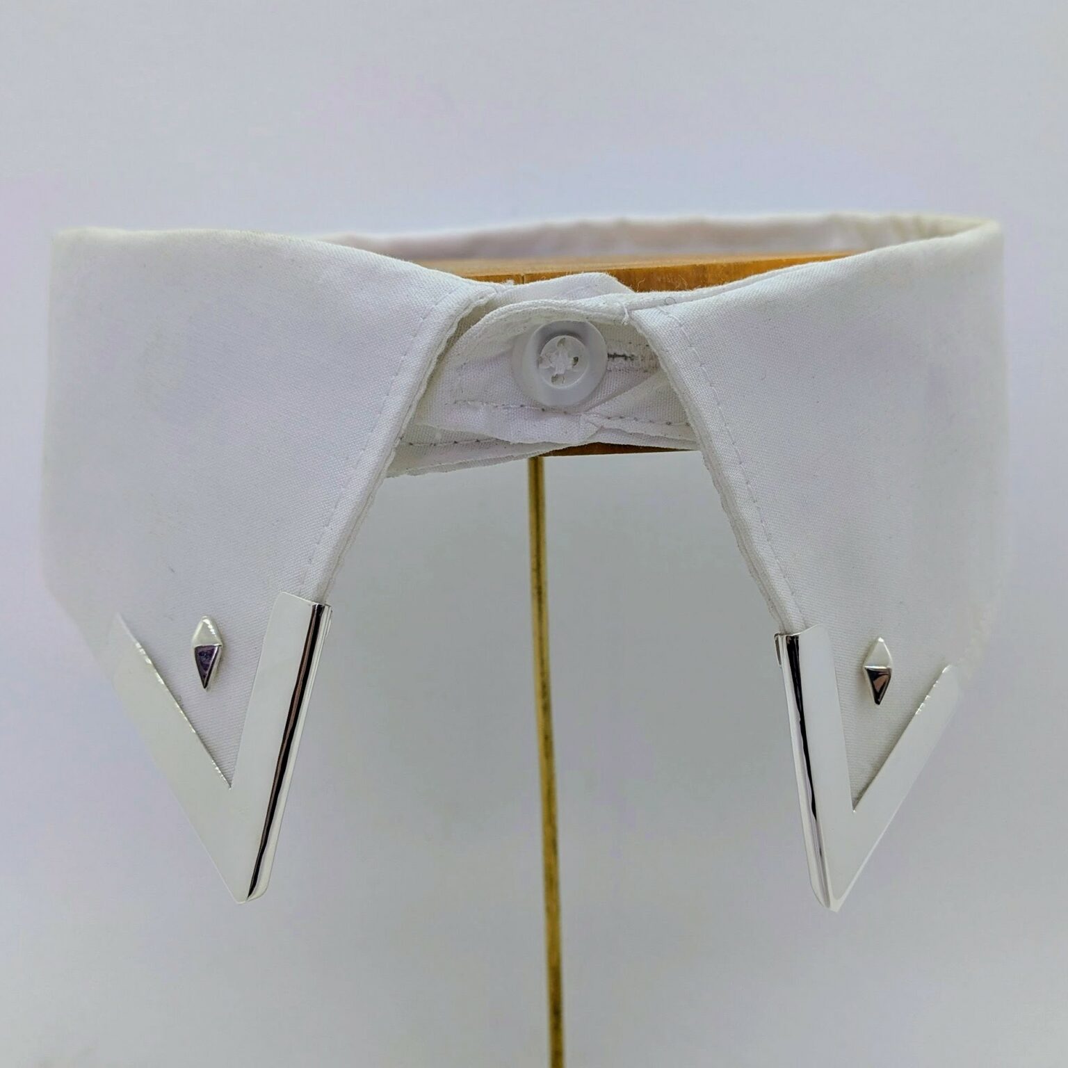 Bijou de col losange